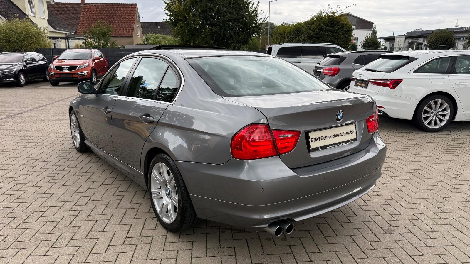 BMW 325i BERLINE 218CH