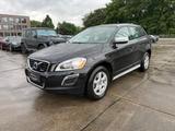 Volvo XC60 R-Design AWD. 2 Hand - gebrauchte Volvo XC60 aus dem Jahr 2013