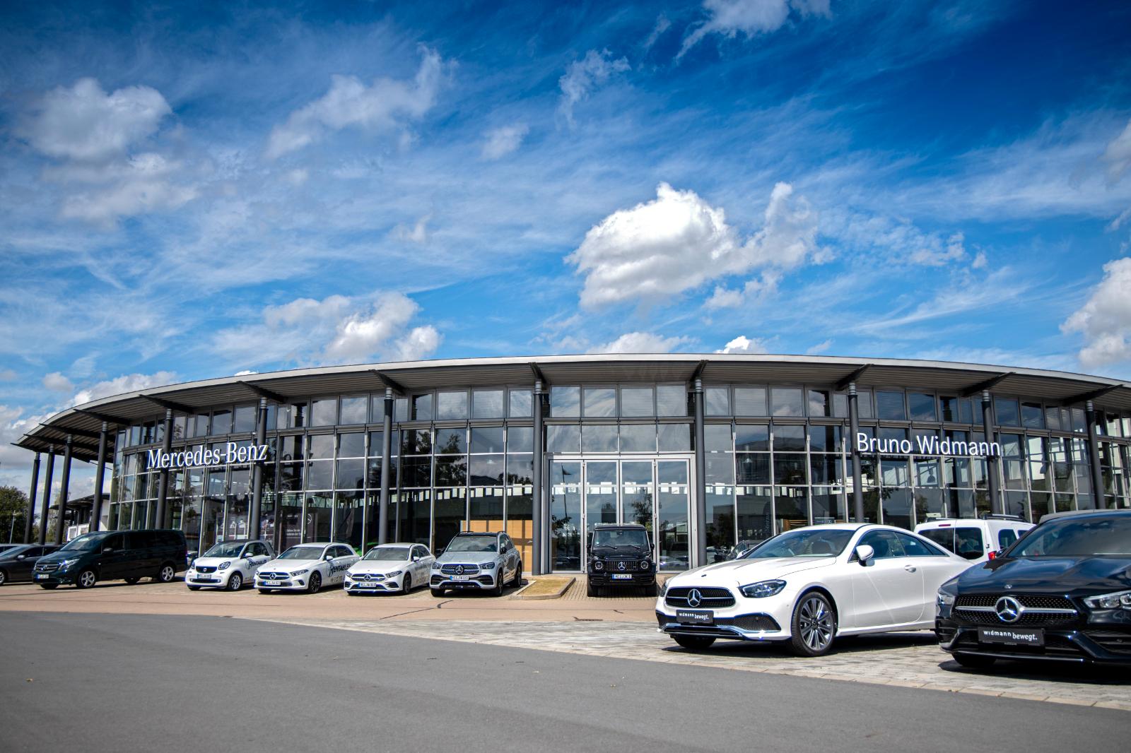 showroom-image-main