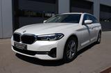 BMW 520 d  Touring PANO H/K LED LIVE PDC LEDER - gebrauchte BMW 520 aus dem Jahr 2023