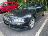 Audi A3 1,9 TDI Leder Xeon Alu Parksensor - Audi A3 aus 2003: 1.9