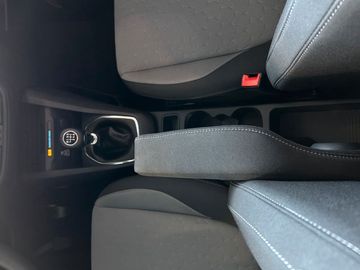 Ford Tourneo Courier Titanium AHK