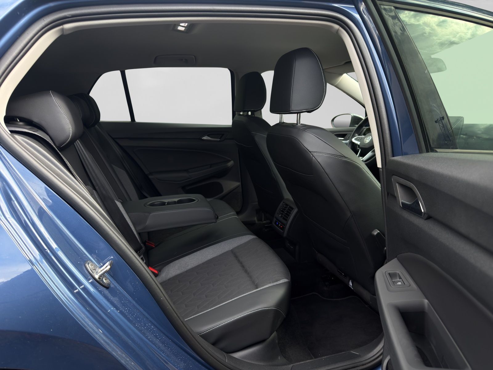 Volkswagen Golf - Bild 7