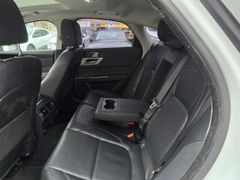 Fahrzeugabbildung XF AWD Automatik