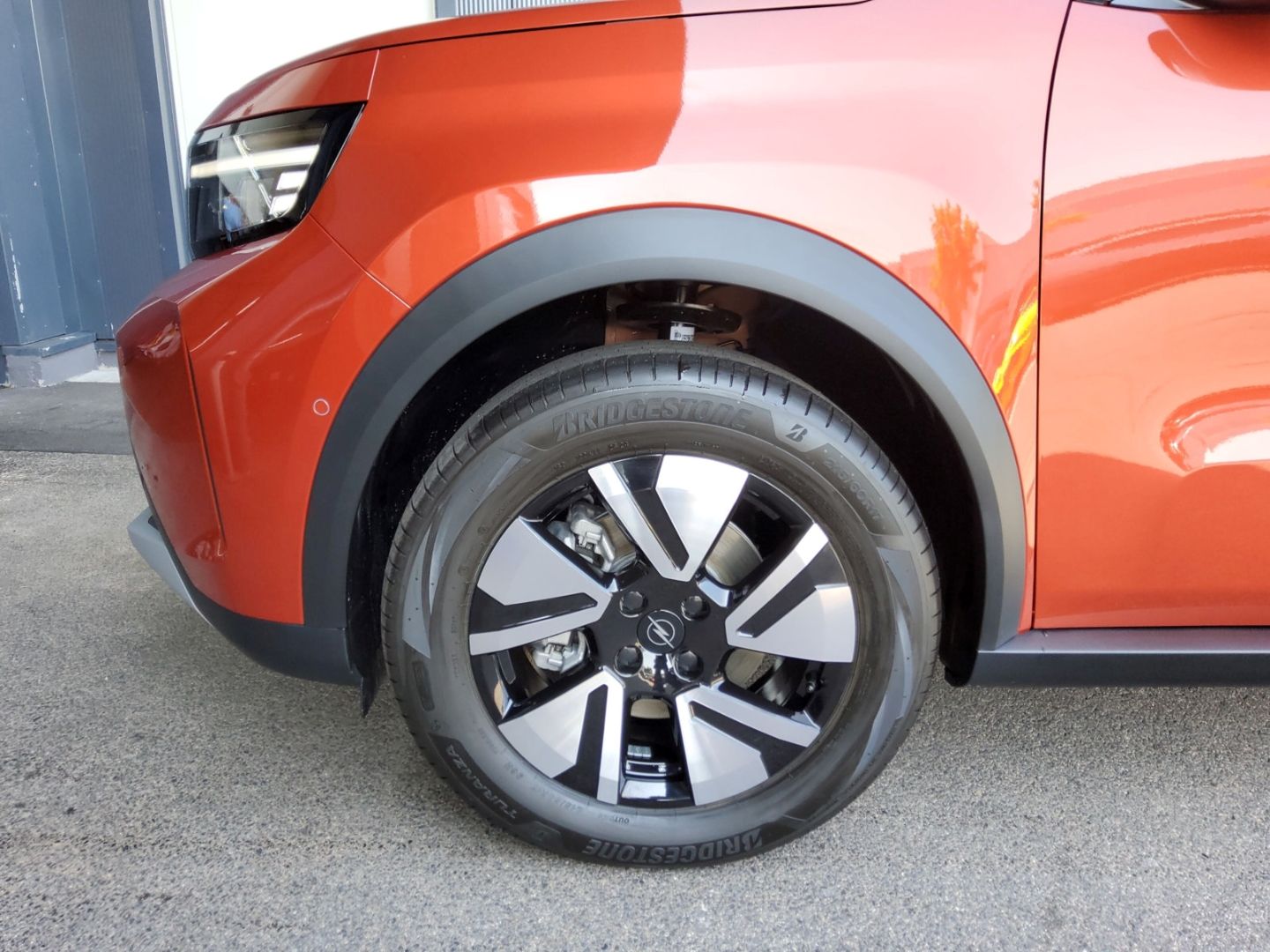 Fahrzeugabbildung Opel Frontera Electric -e GS 83KW GS. Elektromotor 83