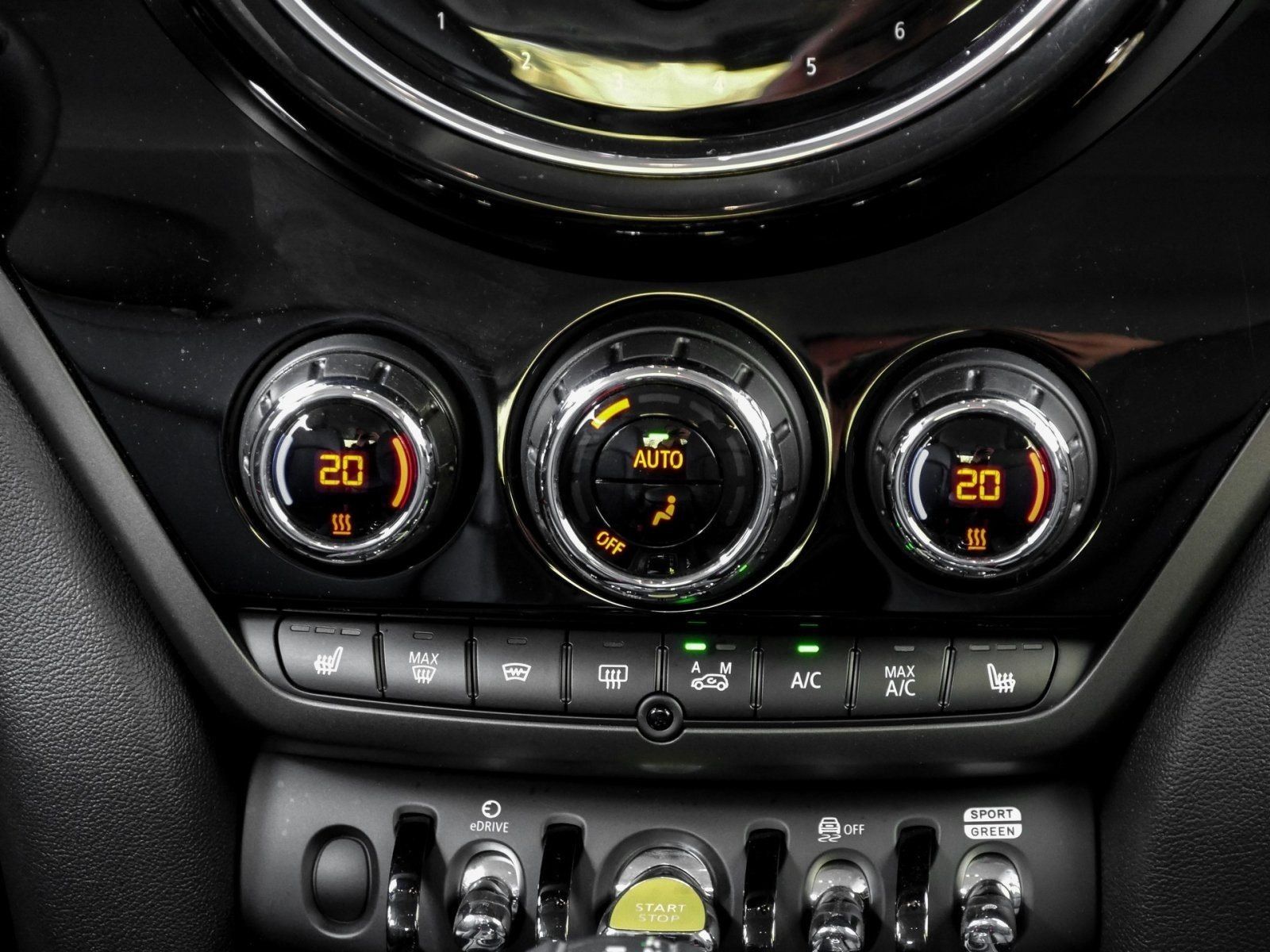 MINI Cooper SE - Bild 12