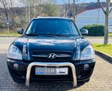 Hyundai TUCSON 2.0 CRDi VGT GLS 4WD GLS - Hyundai TUCSON Gls mit Diesel-Antrieb