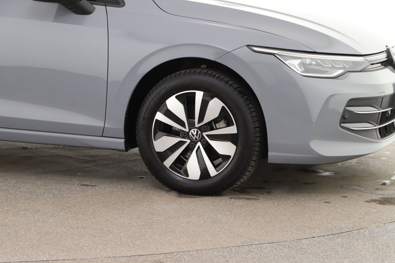 Volkswagen Golf - Bild 3