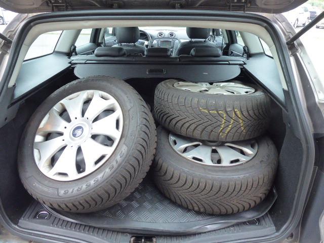 Ford Mondeo 2012 — photo 6