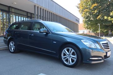 Mercedes E 200 - 3