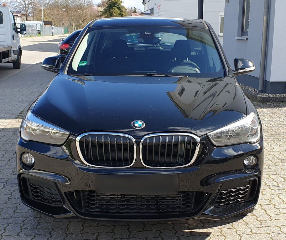 Image of BMW X1