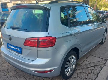 Volkswagen Golf - 9