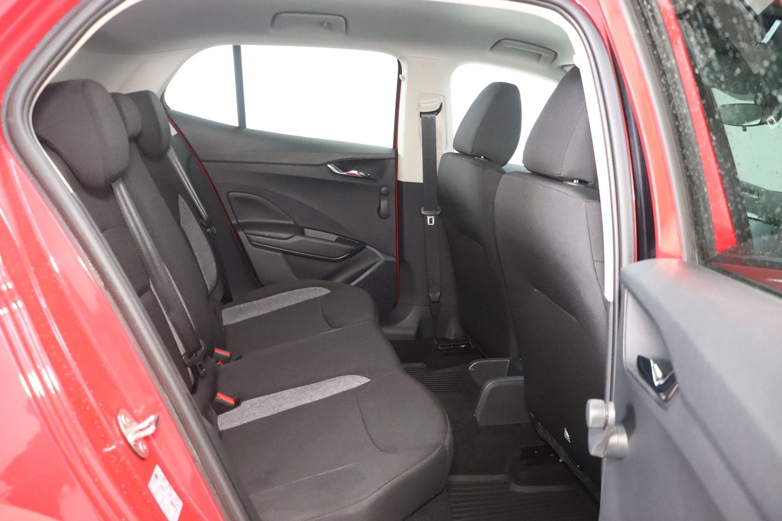 Fahrzeugabbildung SKODA Fabia 1.0 MPi * 1.Hd * LED * Klima