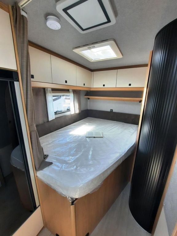 Fahrzeug Übersicht 11 Fahrzeugabbildung Hobby ONTOUR T 700 FH Verfüg./Sparen Sie 22.709,- €