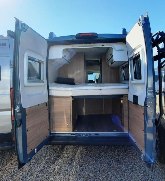 Fahrzeug Übersicht 21 Fahrzeugabbildung Weinsberg CaraBus EDITION FIRE 600 MQ Verfüg./Sparen Sie 1
