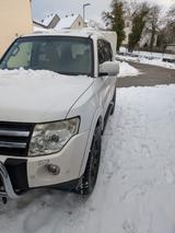 Mitsubishi Pajero 3,8 V6 MIVEC 4WD Instyle Automatik In... - Mitsubishi Pajero mit Benzin-Antrieb