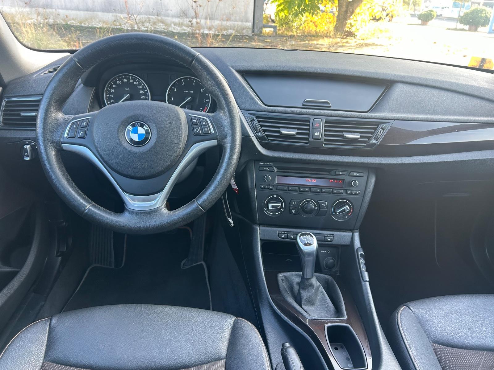 BMW X1 18i SDRIVE 150CH