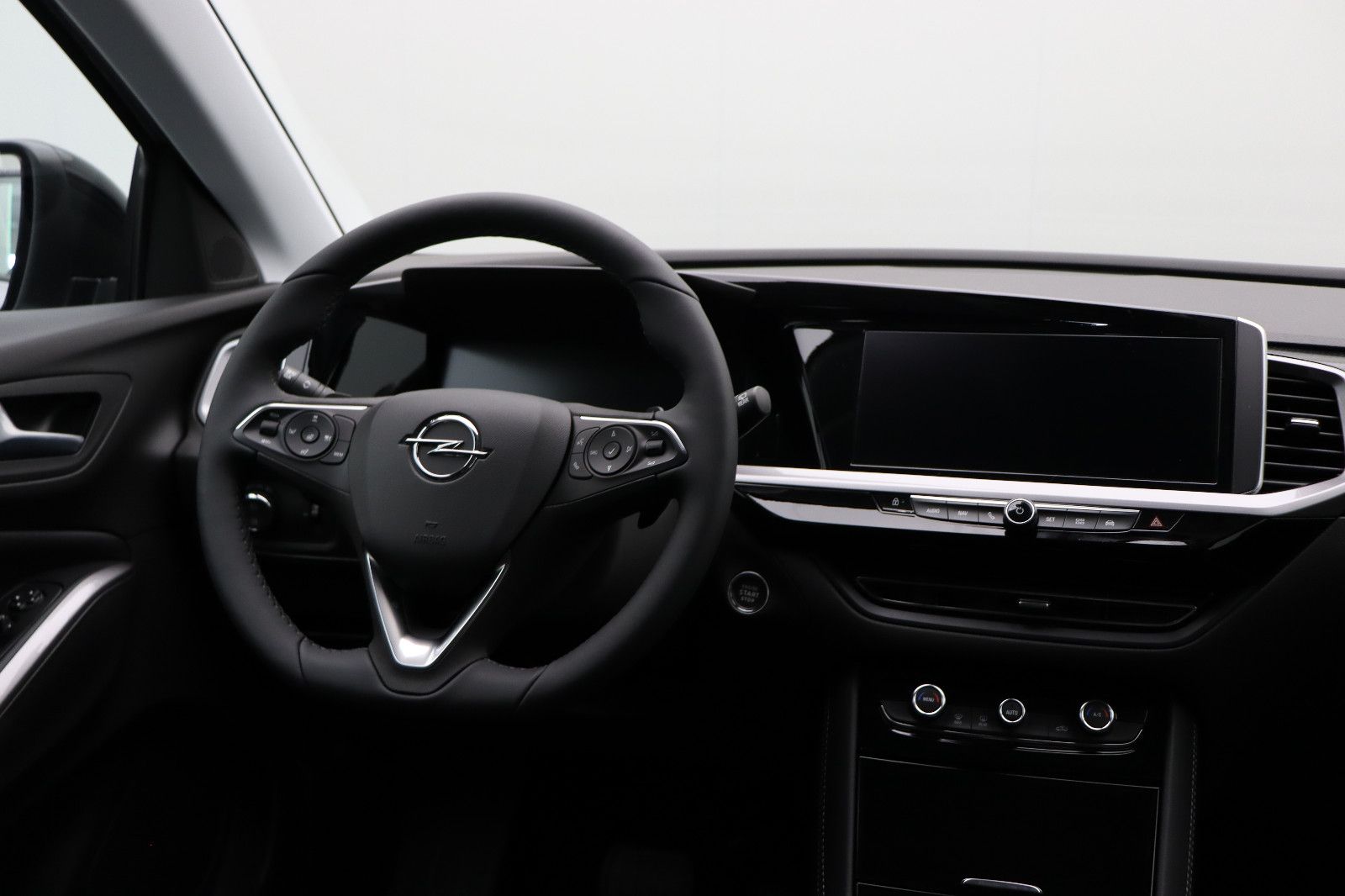 Fahrzeugabbildung Opel Grandland  1.2 GS Line AUT/LED/Navi/ACC/RK