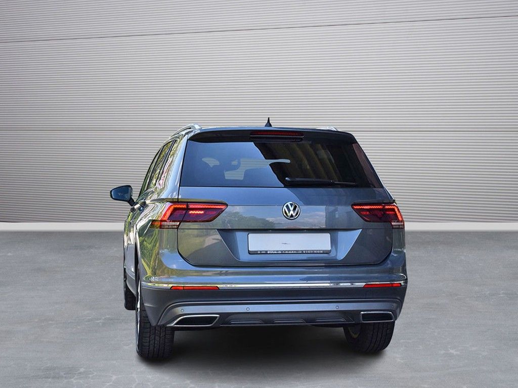 Fahrzeugabbildung Volkswagen Tiguan Allspace TDI 2.0 4M/DSG *Highline*7-Sitze