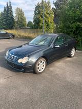 Mercedes-Benz Mercedes Benz C220CDI Automatik - gebrauchte Mercedes-Benz C 220 aus dem Jahr 2002