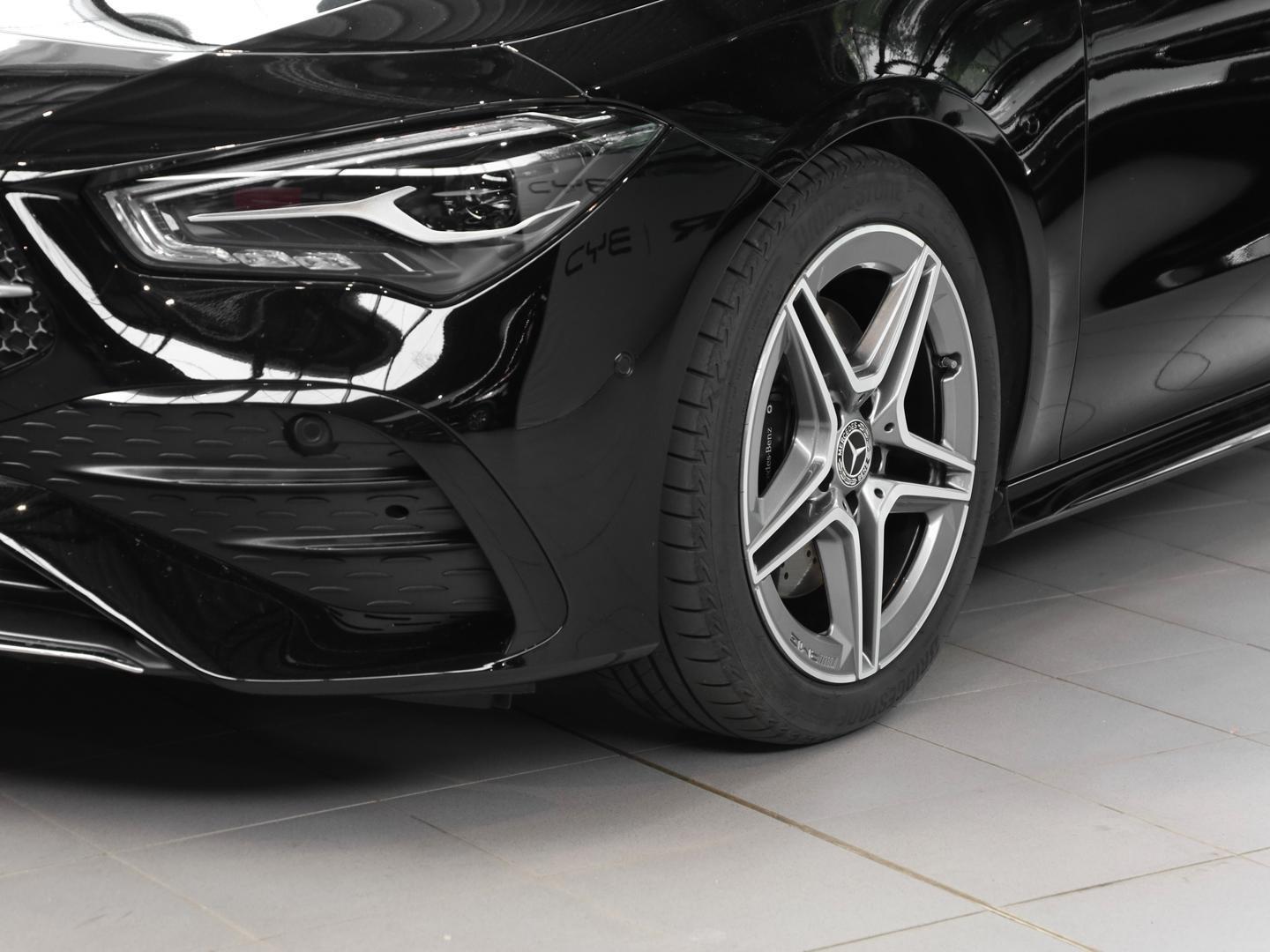 Mercedes-Benz CLA 200 SB AMG Rückfahrkamera Ambiente MBUX LED