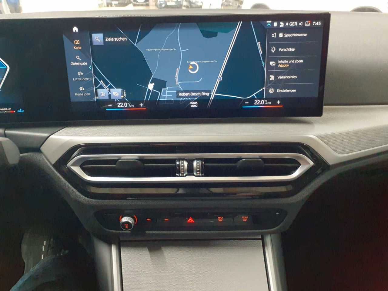 BMW 320i Touring Aut. Navi Leder SHZ LED  foto 15