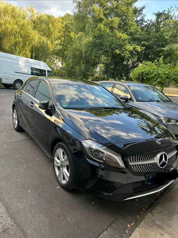Image of Mercedes-Benz A 180