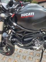 Ducati Monster 821 - DUCATI MONSTER 821