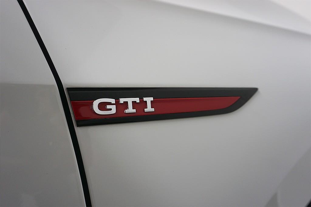Volkswagen Golf 8 2.0TSI DSG GTI Virtual AHK Sthz, миниатюра 5