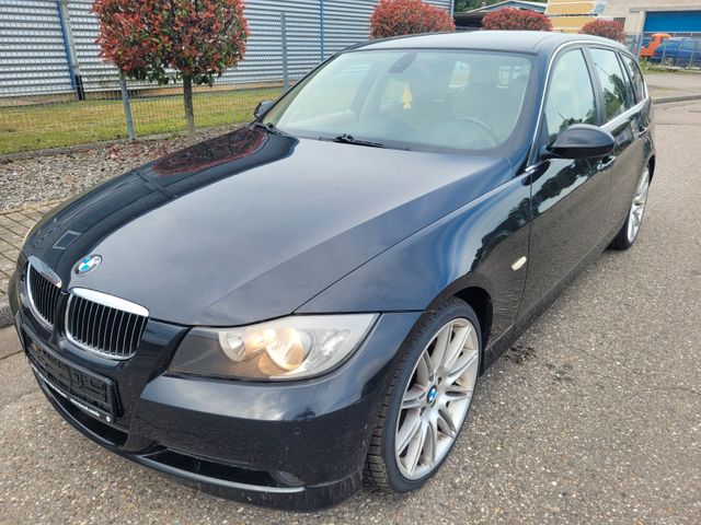 BMW 325 Baureihe 3 Touring 325i xDrive