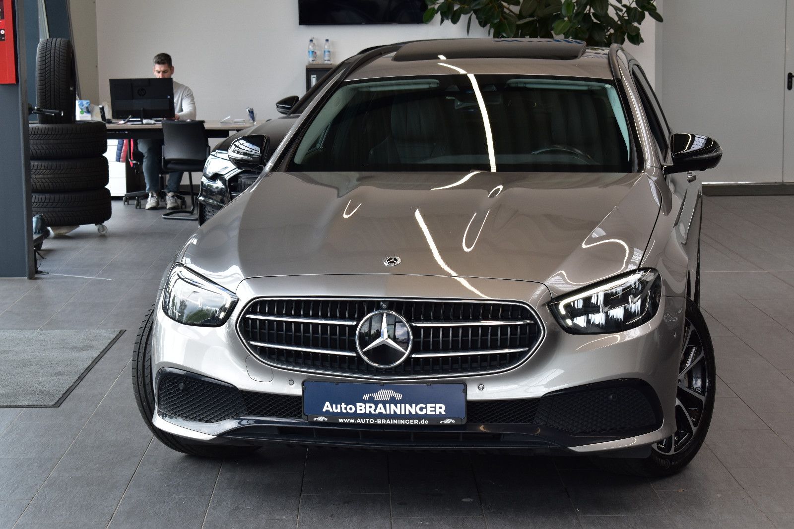 MERCEDES-BENZ E400d T 4Matic 9G-tronic Avantgarde LED~Wide~Air