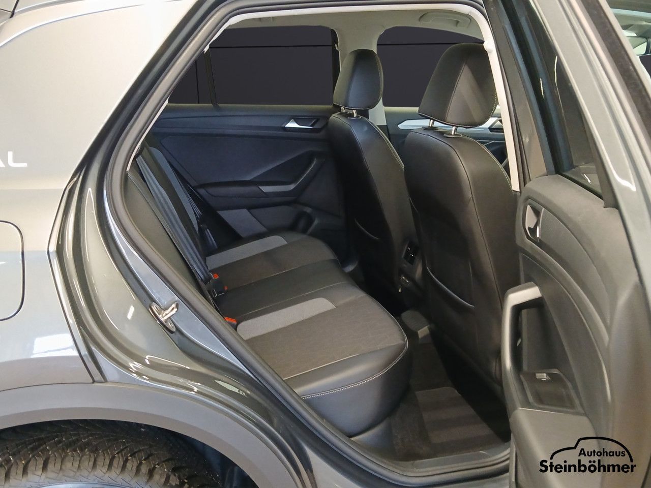 Volkswagen T-Roc - Bild 16