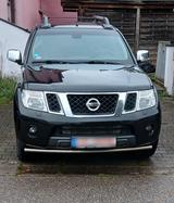 Nissan Navara 3.0 L - Nissan Navara mit Diesel-Antrieb: 3.0