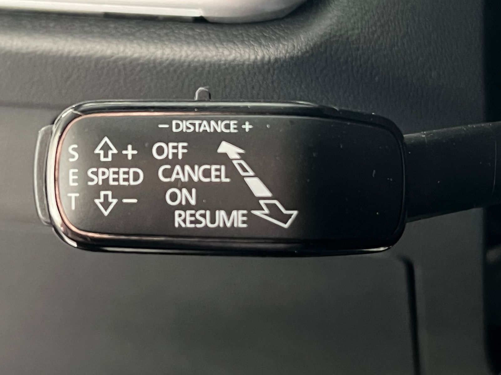Fahrzeugabbildung SKODA Elroq 60 Sportline *AHK, Matrix-LED, Kamera*