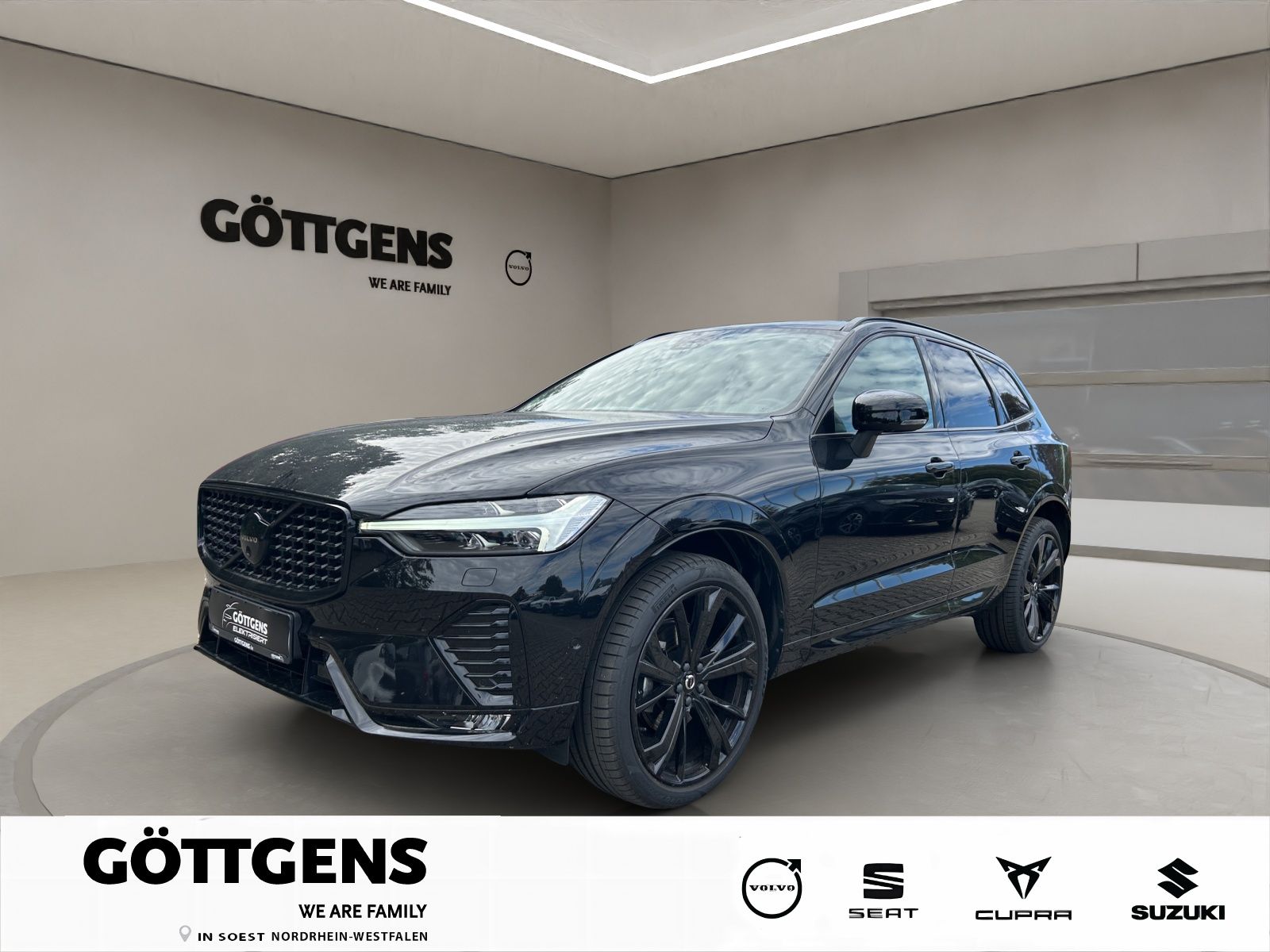 Volvo XC60 B5 AWD Ultra Black Edition AHK 360° PANO NA