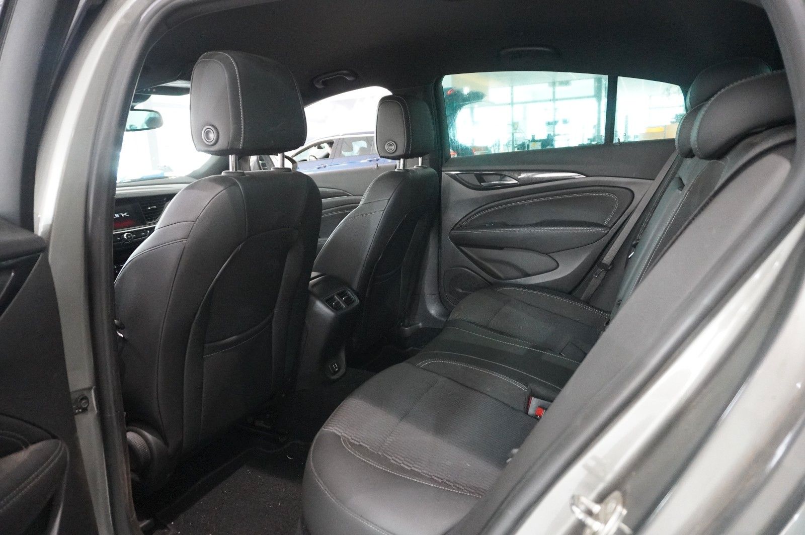 Fahrzeugabbildung Opel Insignia B GS 2.0D DYNAMIC NAVI/LED/KAMERA/AHK