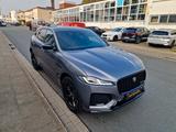 Jaguar F-Pace F-PACE R-Dynamic SE AWD,Navi,Panorama - Jaguar F-Pace in Duisburg