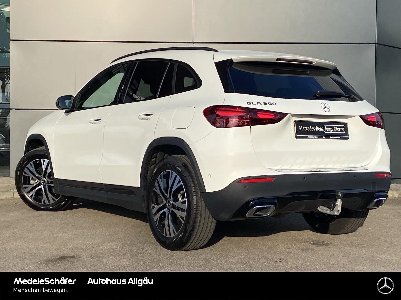 Mercedes-Benz GLA Progressive Night AHK Pano MultiLED Dist, миниатюра 7