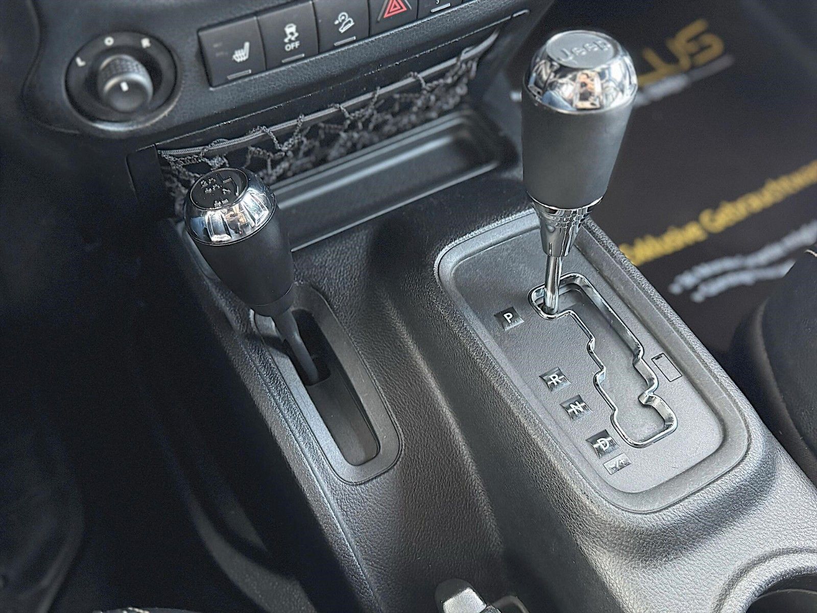 Fahrzeugabbildung Jeep Wrangler 3.6 V6 4x4 Unlimited Polar *LED*Hardtop