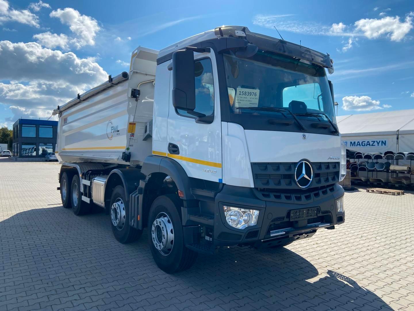 Mercedes-Benz AROCS 4243 8x4  AUTOMAT EURO 3 FML KIPPER