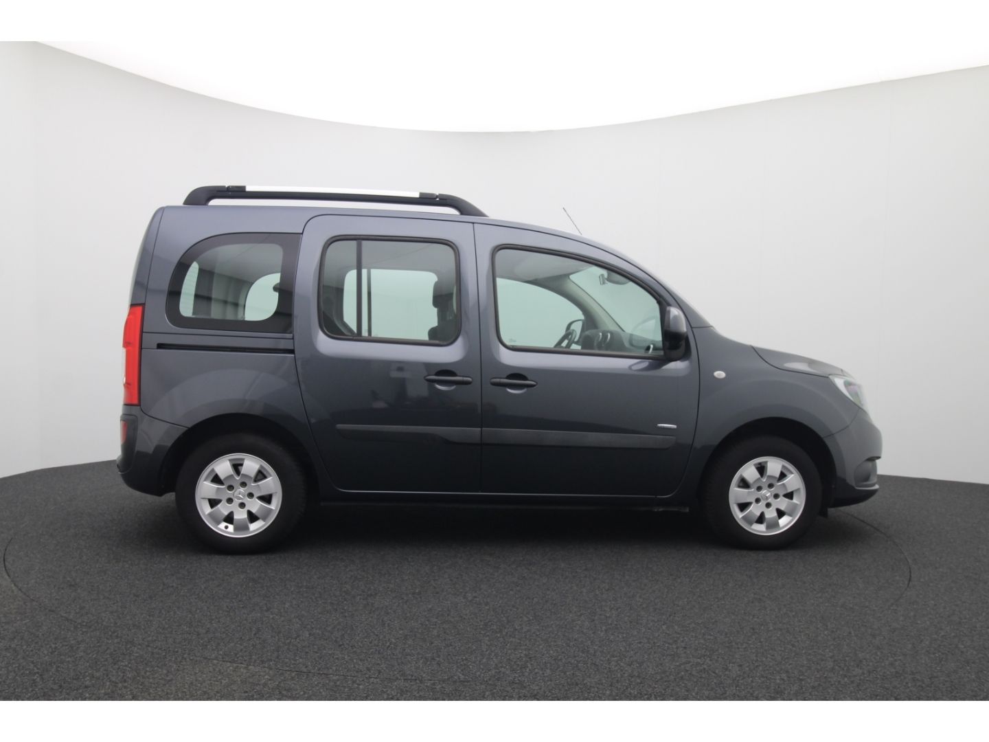 Fahrzeugabbildung Mercedes-Benz Citan Kombi 112 lang Navigation
