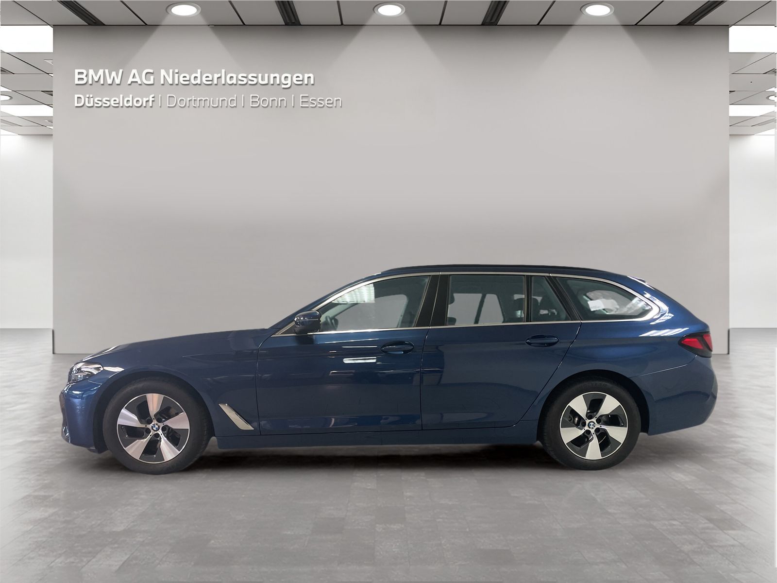 BMW 520i Touring LiveCockpitProf Kamera Driv.Assist foto 3
