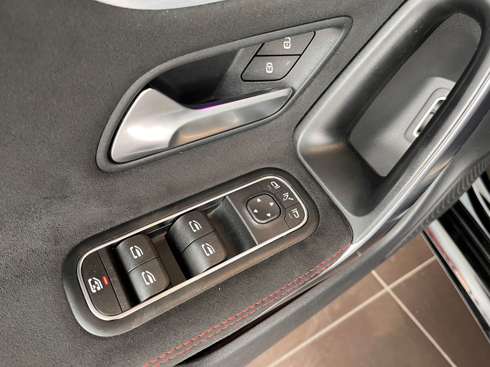 Fahrzeugabbildung Mercedes-Benz CLA -Klasse Shooting Brake 35 AMG 4MAITC 360°