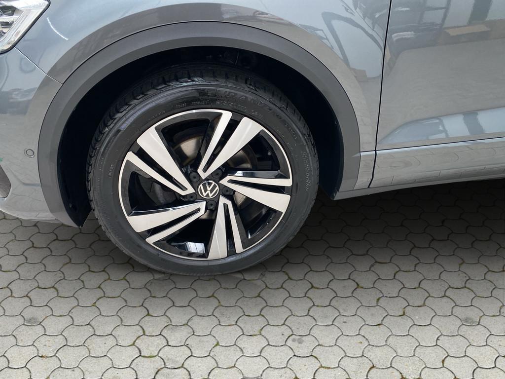 Volkswagen T-Roc 1.5 TSI R-Line DSG NAVI+LED+RFK NAVI+LED+R, миниатюра 24