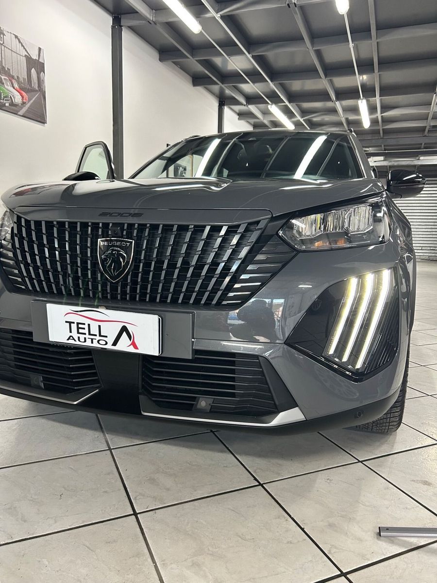 Peugeot 2008 PureTech 100 S&S Active imagem 2