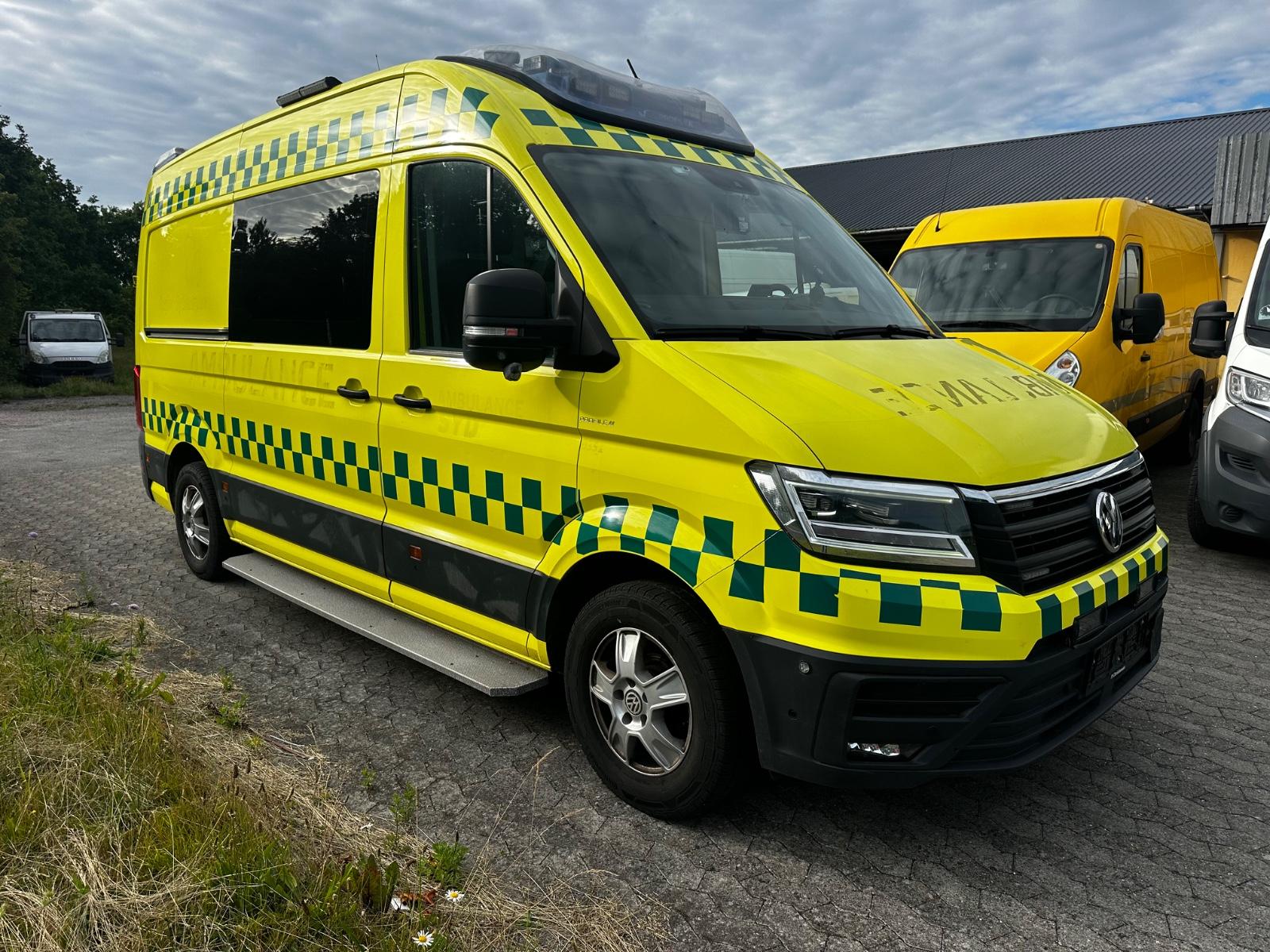 Volkswagen Crafter Kasten Kasten 35 mittellang Hochdach FWD