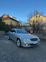 Mercedes-Benz CLK 280 AVANTGARDE AVANTGARDE - silberne Mercedes-Benz CLK 280