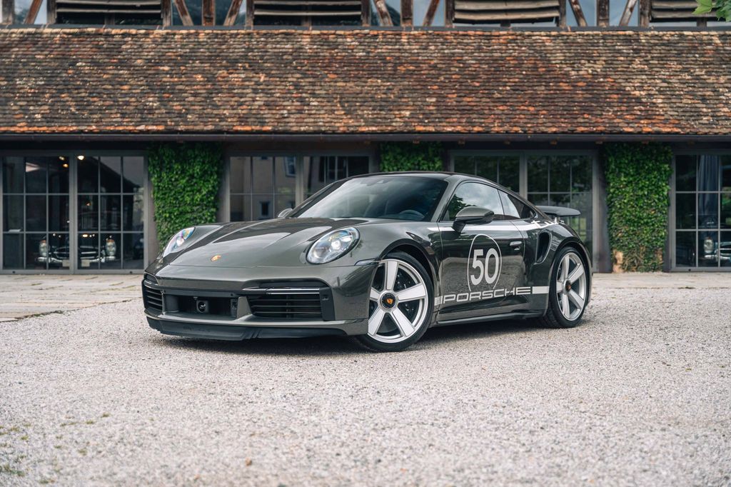Porsche 992 Turbo 50 Jahre - sofort verfügbar!
