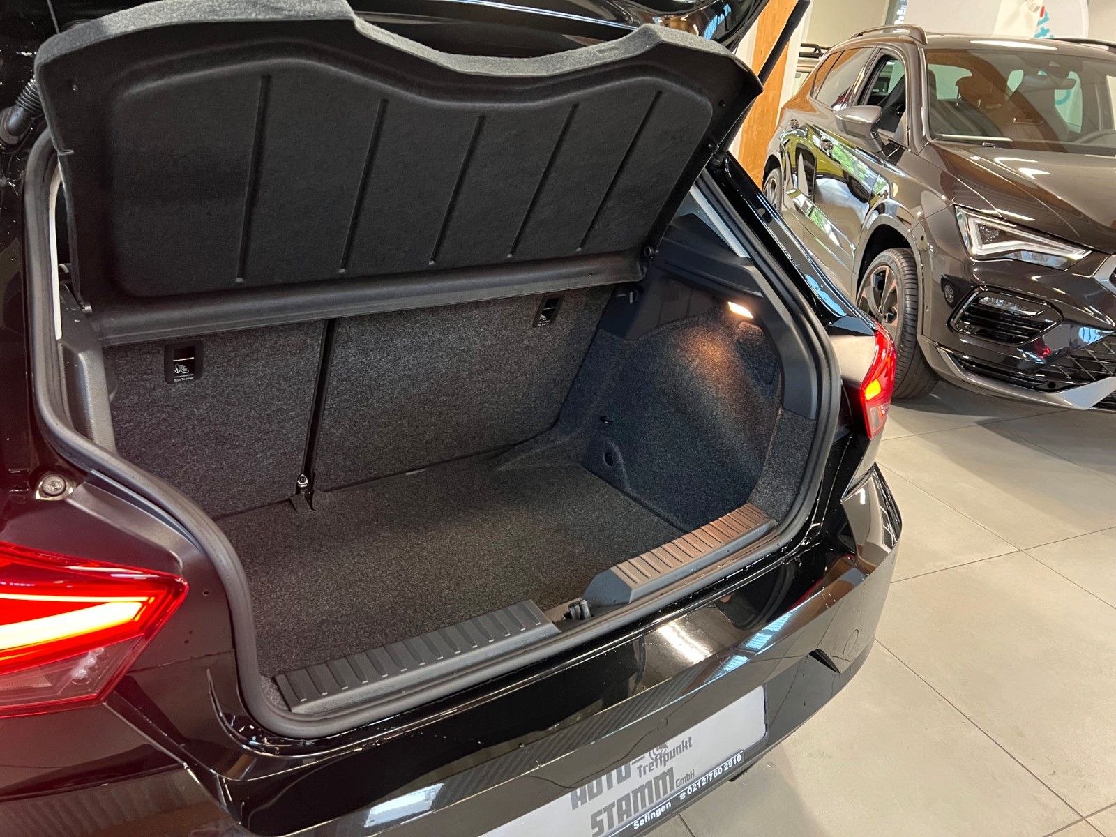 Fahrzeugabbildung SEAT Ibiza 1.0 TSI Style