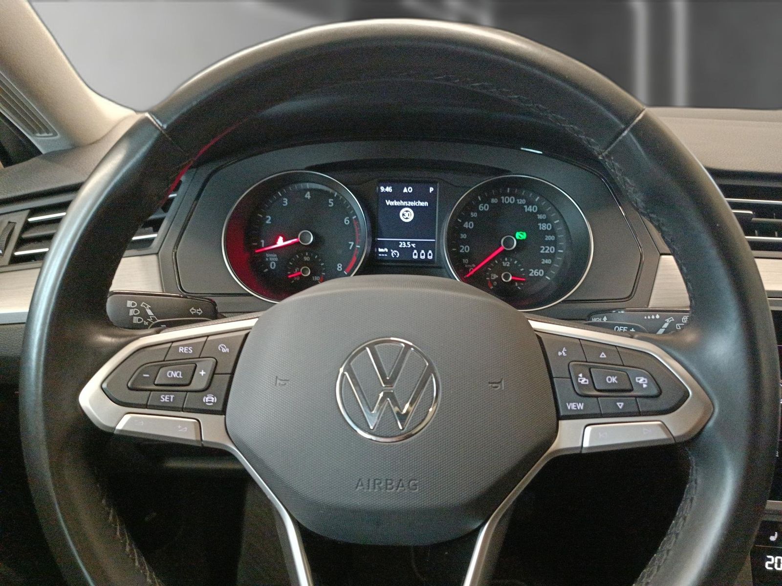Volkswagen Passat Variant - Bild 11